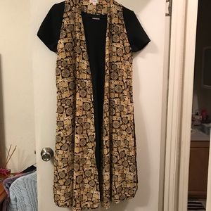 LuLaRoe Carly Sz S & Beautiful Joy Sz S Like New